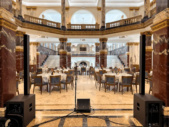 geluidsset huren Amsterdam presentatie zang microfoon