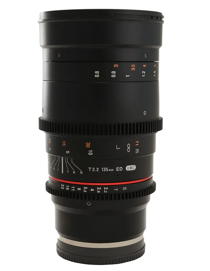 Lente Rokinon FE 135mm T2.2 (Sony)