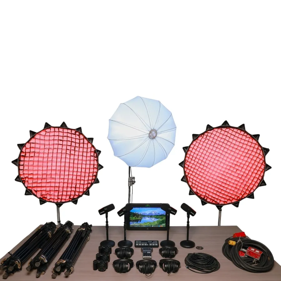 Kit Pro Video Podcast con ( 3 Cámaras ZV-E10 II, 4 microfonos, 1 grabadora, 1 switcher, 1 monitor, 5 audifonos y 3 lamparas)